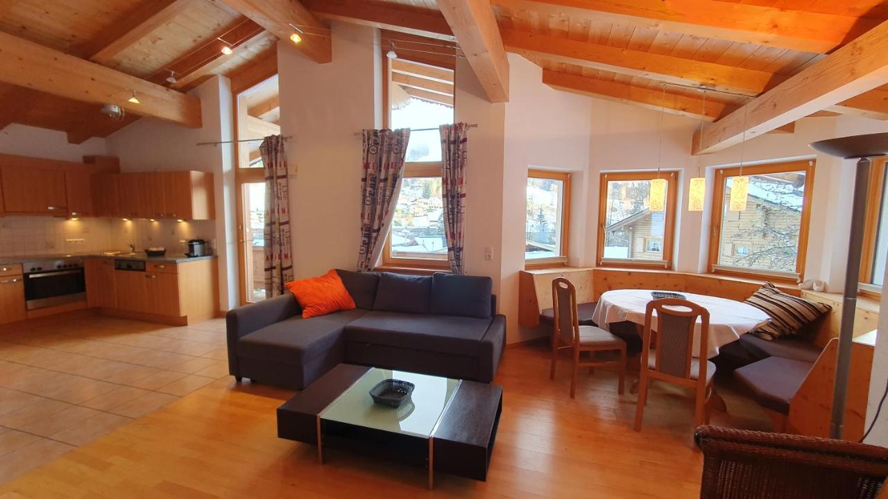 Haus Carina *